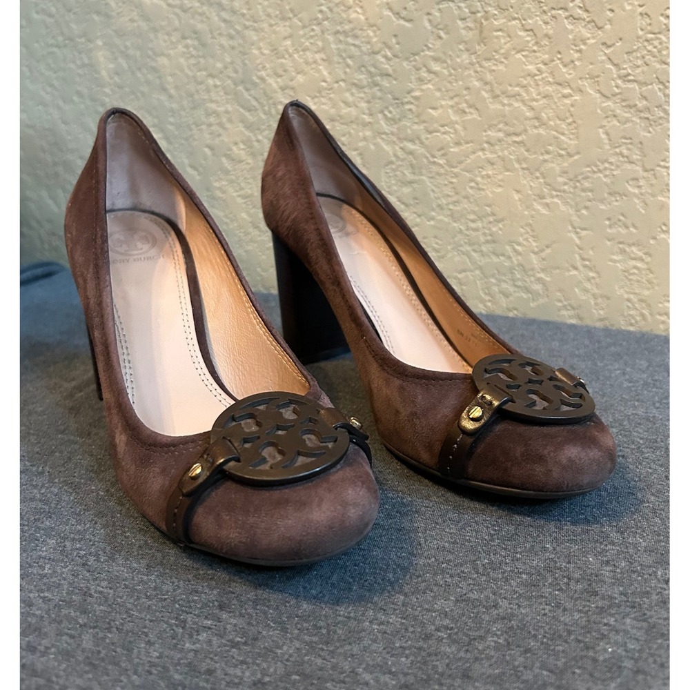 Tory Burch Brown Suede Logo Medallion Pumps Women 8.5M Block Heel Round Toe